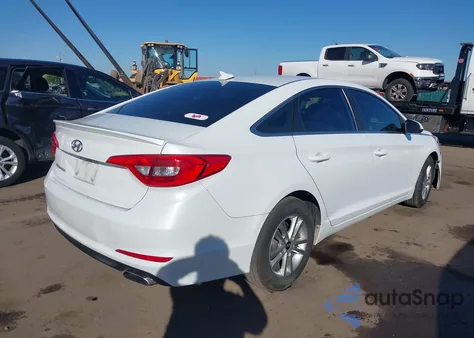 2015 Hyundai Sonata Se z USA, uszkodzony, nr VIN 5NPE24AF4FH065343